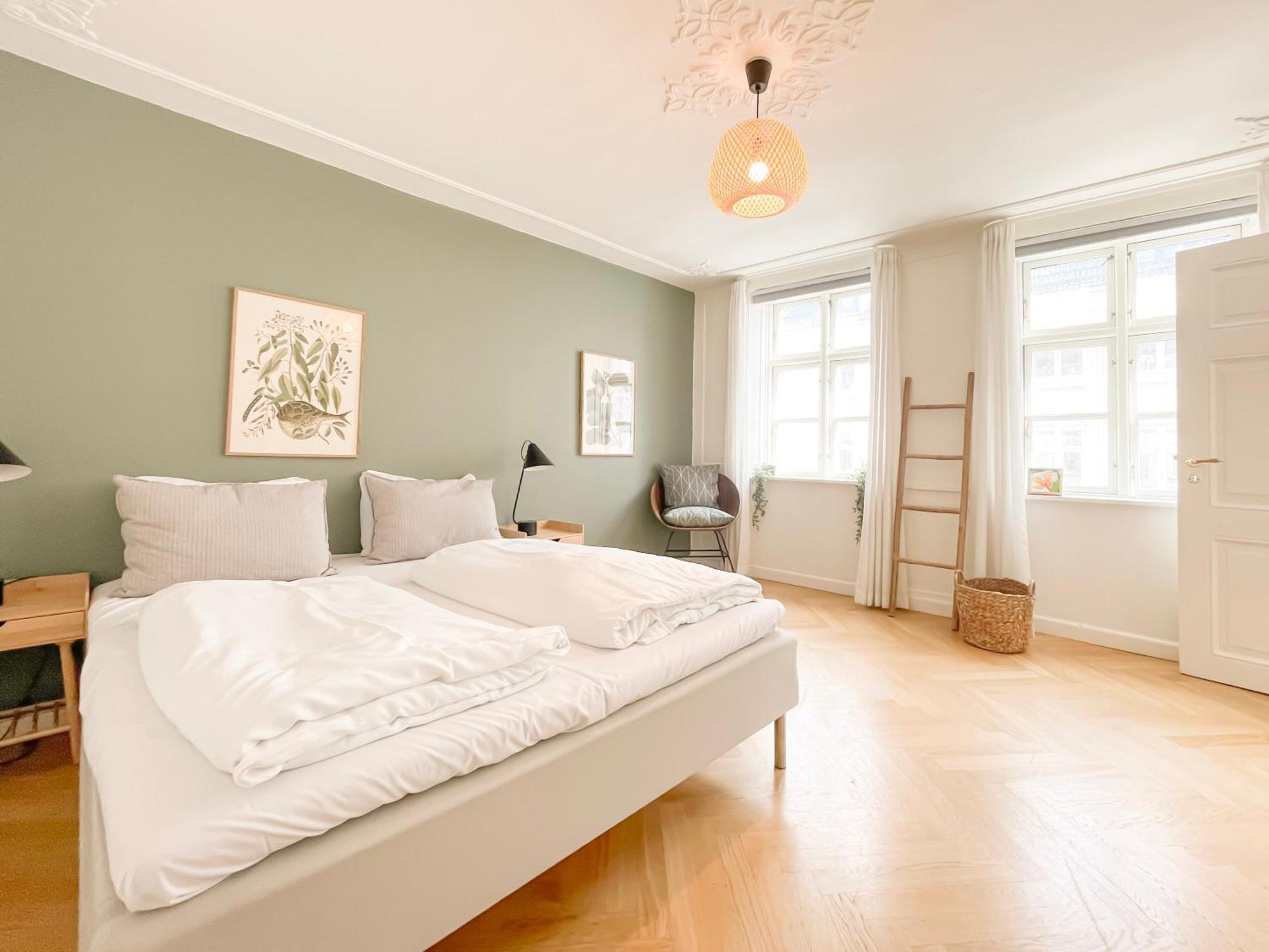 Large Apartment With 4 Bedrooms In Copenhague Extérieur photo